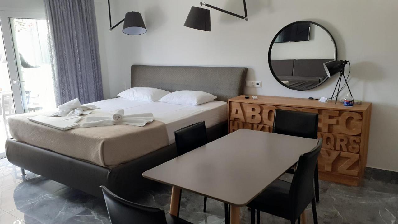 Giannis Apartment Galatas  Exterior photo