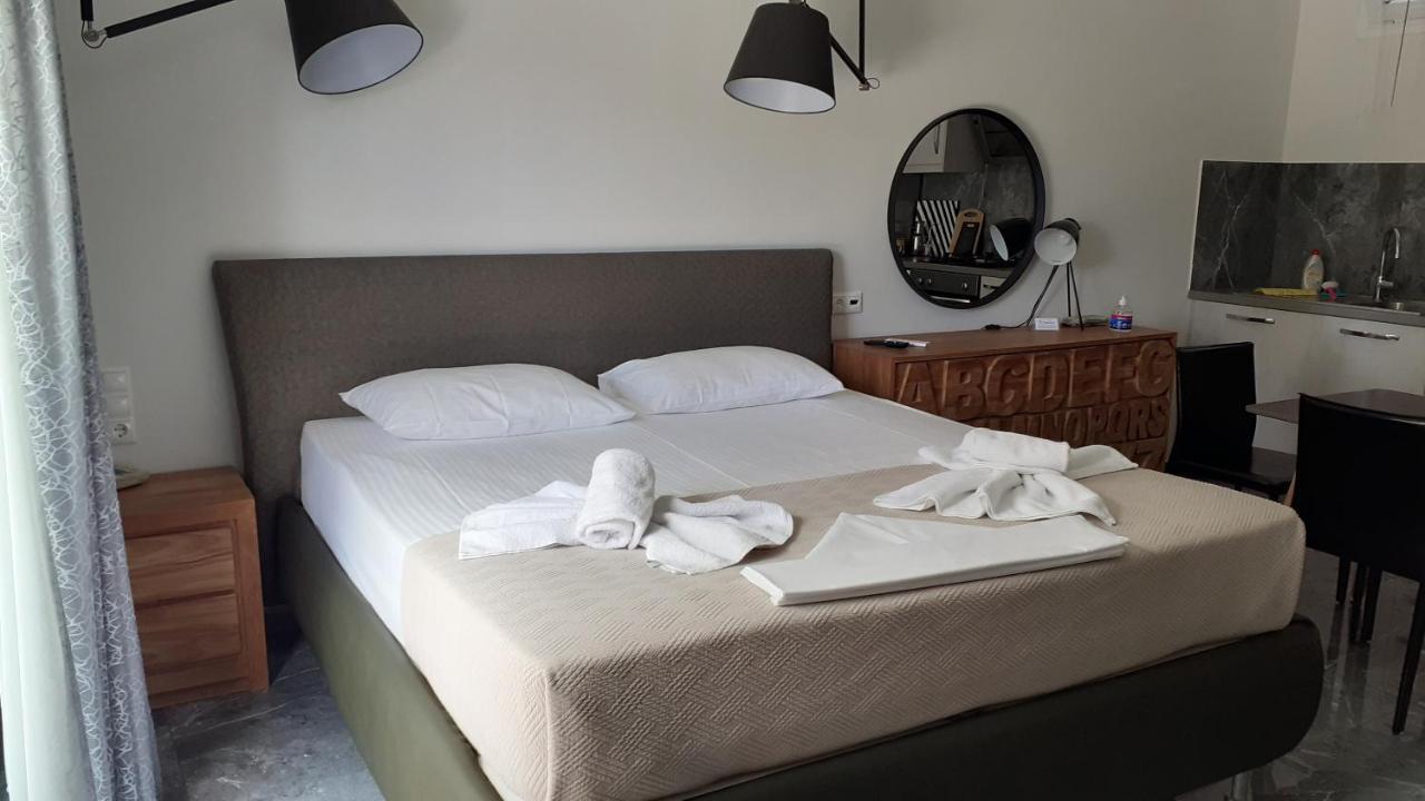 Giannis Apartment Galatas  Exterior photo